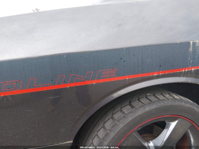 DODGE CHALLENGER R/T - 6