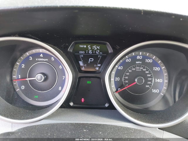 HYUNDAI ELANTRA GLS - 7