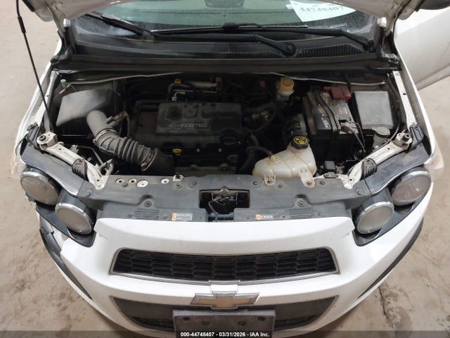 CHEVROLET SONIC LT AUTO - 10