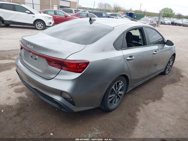 صورة 4 لـ 2023 KIA FORTE LXS