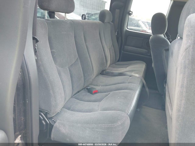 CHEVROLET SILVERADO 1500 LS - 8