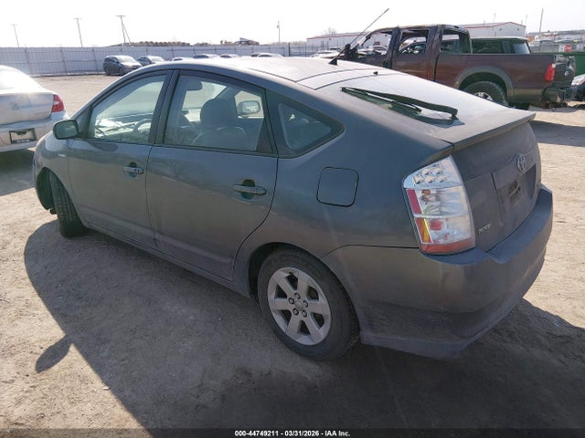 TOYOTA PRIUS - 3