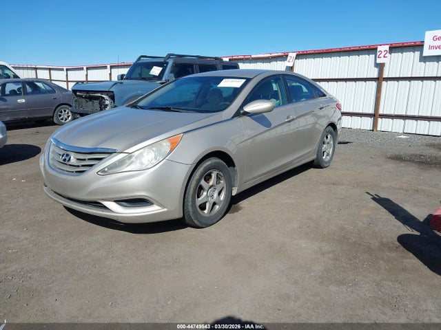 HYUNDAI SONATA GLS - 2