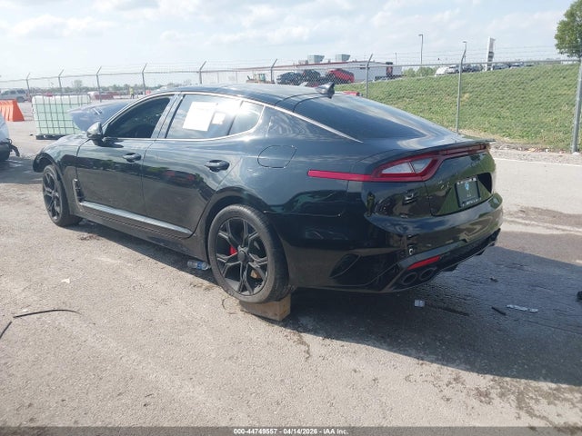 2018 KIA STINGER GT1 3