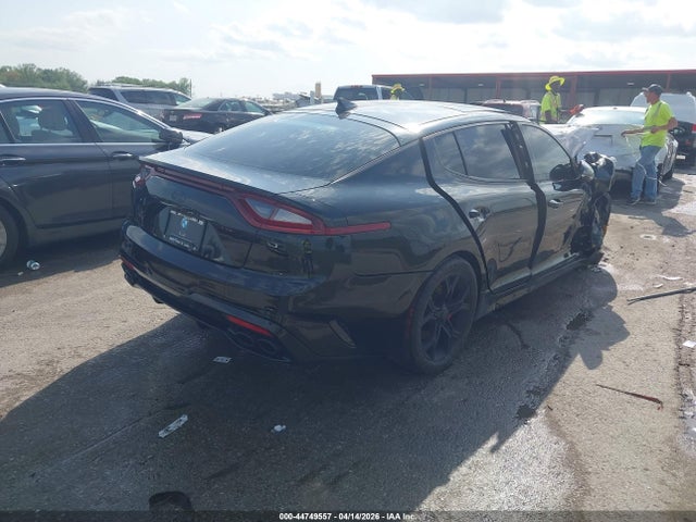 2018 KIA STINGER GT1 4