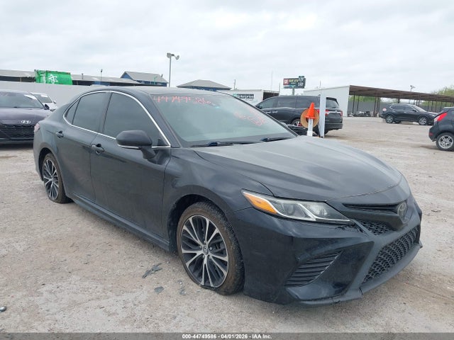 2019 TOYOTA CAMRY SE