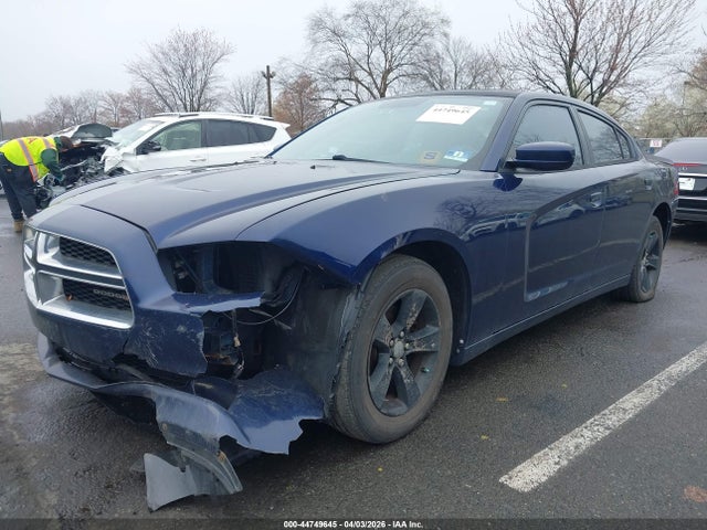 DODGE CHARGER SE - 2