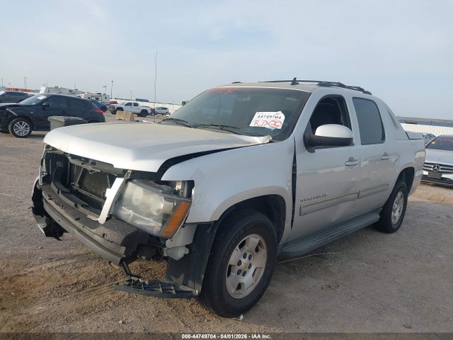 CHEVROLET AVALANCHE 1500 LS - 2