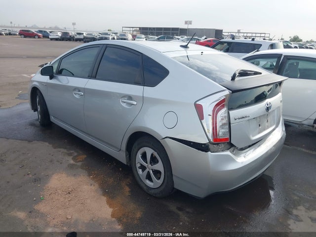 TOYOTA PRIUS - 3