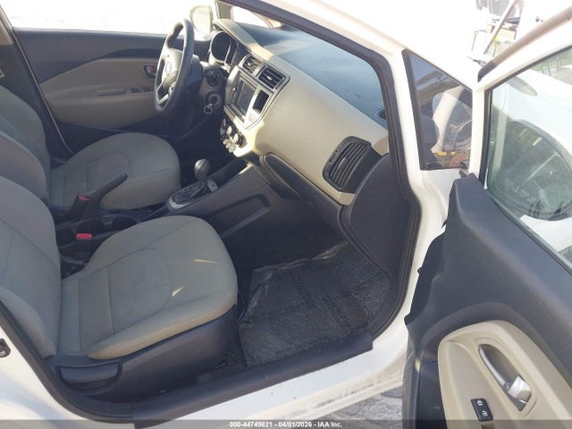 KIA RIO LX - 5