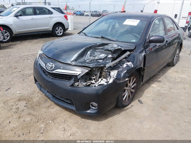 TOYOTA CAMRY - 6