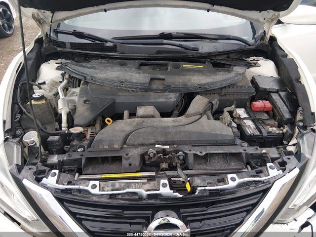 2018 Nissan ALTIMA 2.5 SR — фото 10
