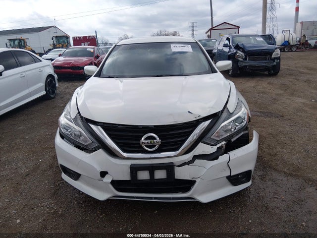2018 Nissan ALTIMA 2.5 SR — миниатюра 12