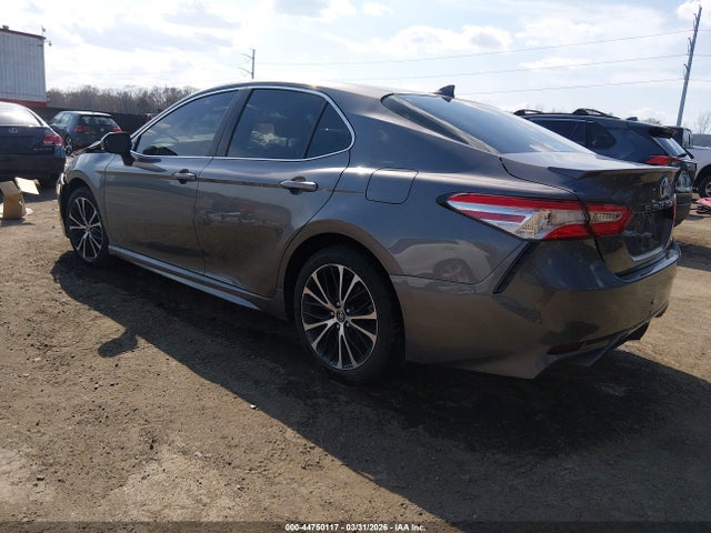 TOYOTA CAMRY - 3
