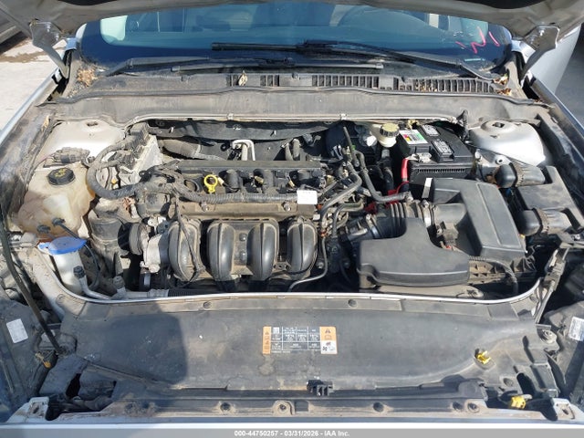 FORD FUSION SE - 10