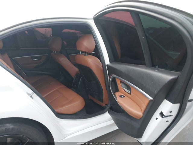 2017 BMW 330I 照片 8