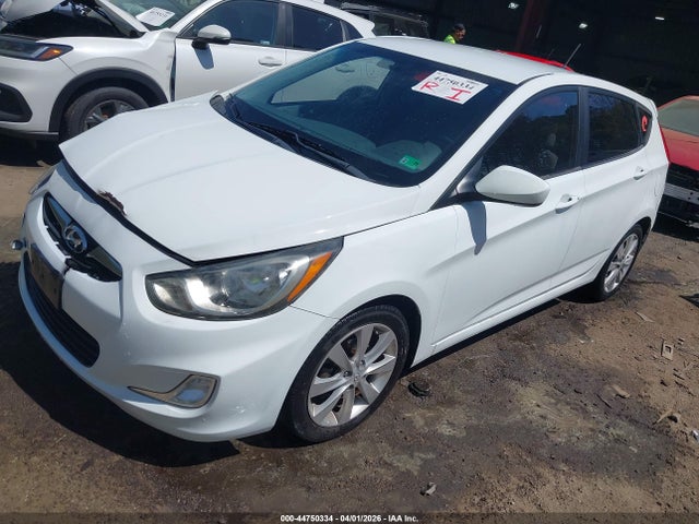 HYUNDAI ACCENT SE - 2