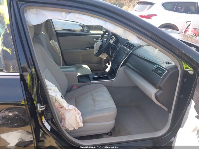 2017 Toyota CAMRY LE photo 5