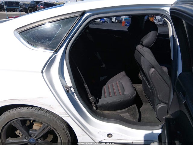صورة 8 لـ 2016 FORD FUSION SE