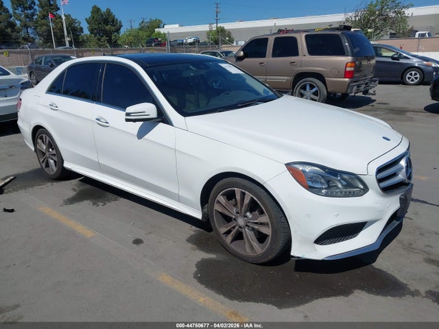 MERCEDES-BENZ E-CLASS - 1