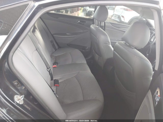 HYUNDAI SONATA SE - 8