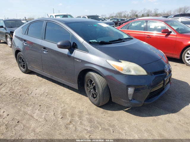 TOYOTA PRIUS - 1