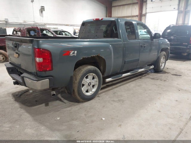 CHEVROLET SILVERADO 1500 LT1 - 4