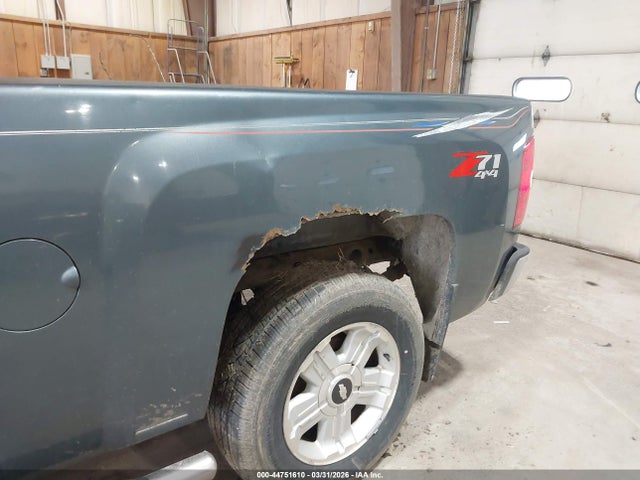 CHEVROLET SILVERADO 1500 LT1 - 6