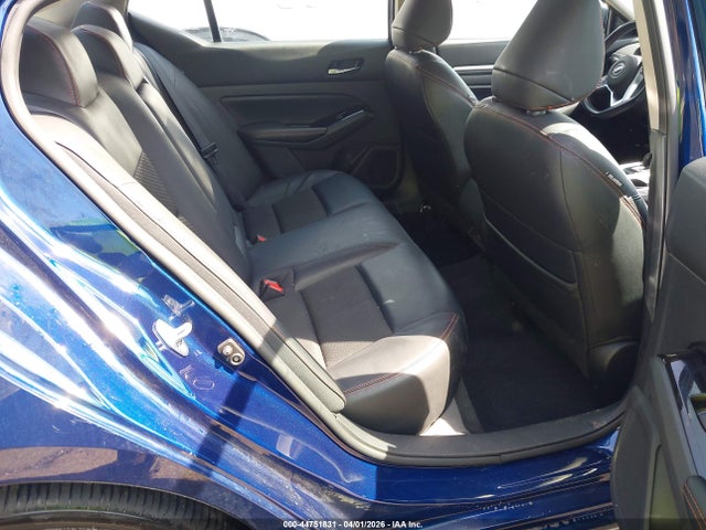 2024 Nissan ALTIMA SR FWD 照片 8