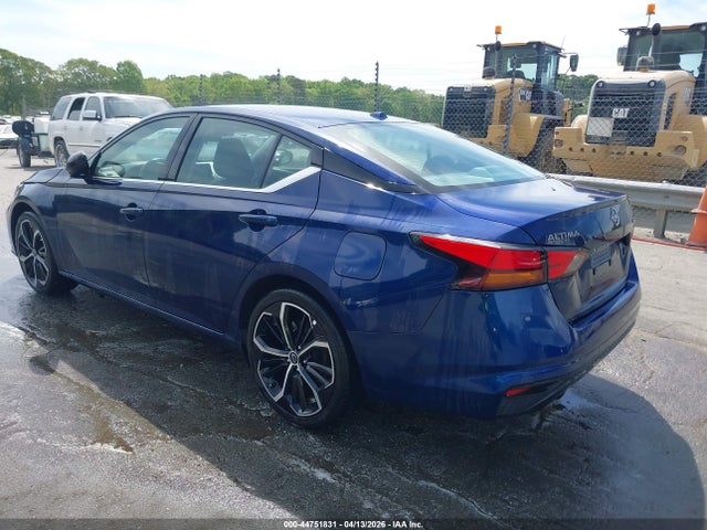 2024 Nissan ALTIMA SR FWD 照片 3