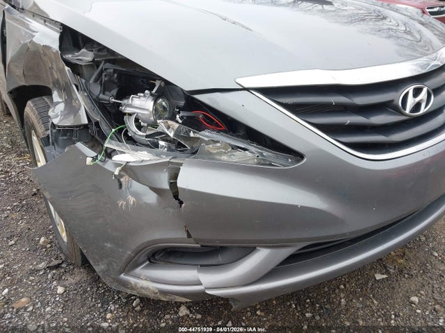 HYUNDAI SONATA GLS - 6