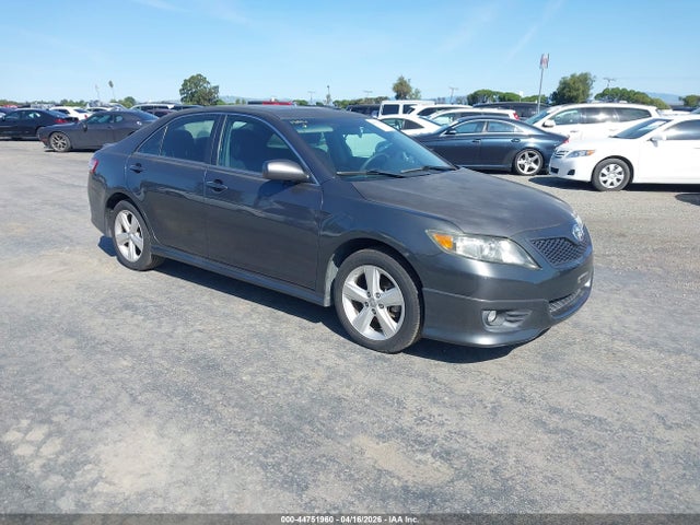 2010 TOYOTA CAMRY SE