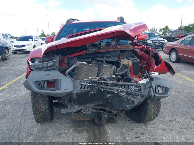 صورة 6 لـ 2016 Toyota TACOMA TRD SPORT