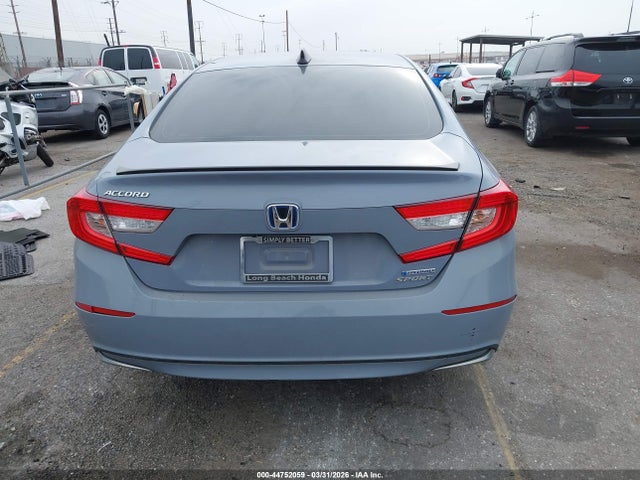 صورة 16 لـ 2022 Honda ACCORD HYBRID SPORT