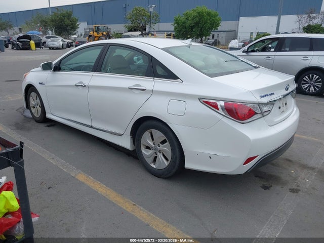 HYUNDAI SONATA HYBRID - 3