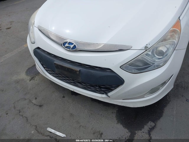 HYUNDAI SONATA HYBRID - 6