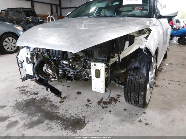 HYUNDAI VELOSTER BASE W/GRAY - 6