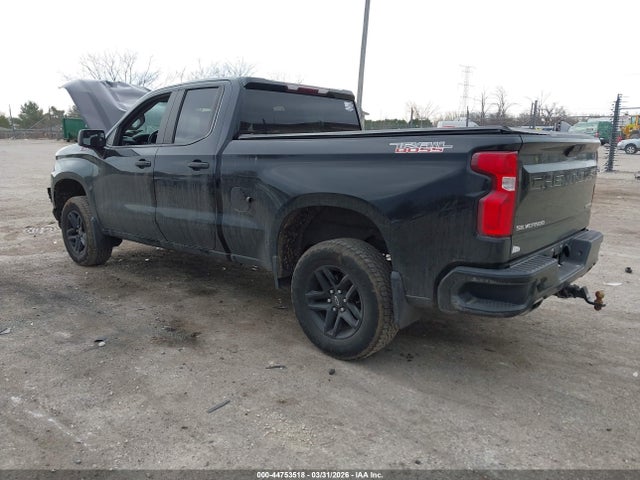 CHEVROLET SILVERADO 1500 - 3