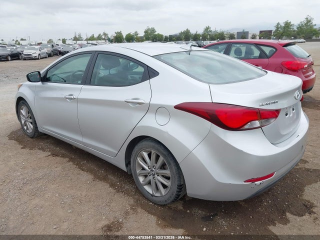 HYUNDAI ELANTRA SE - 3