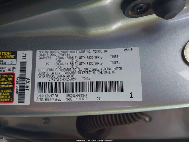 TOYOTA TUNDRA - 9