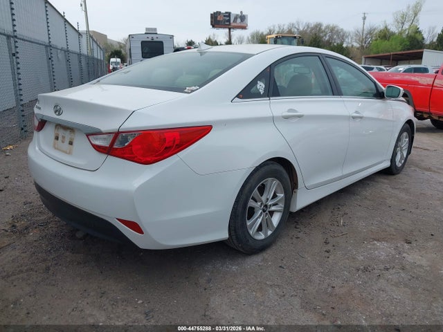 HYUNDAI SONATA GLS - 4