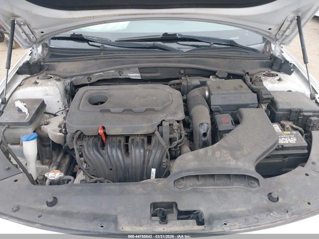 2017 KIA OPTIMA LX photo 10