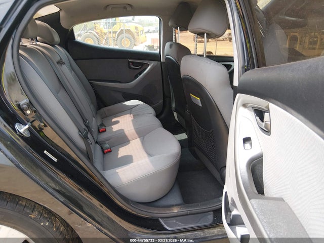 HYUNDAI ELANTRA GLS - 8