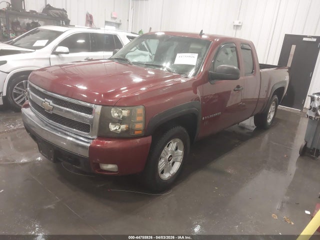 CHEVROLET SILVERADO 1500 LT1 - 2