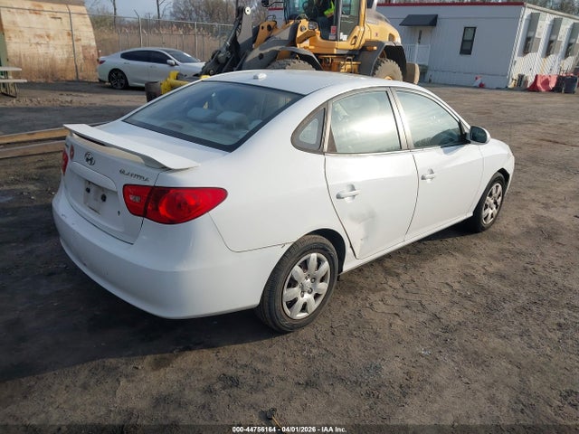 HYUNDAI ELANTRA GLS/SE - 4
