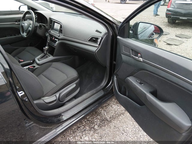 HYUNDAI ELANTRA VALUE EDITION - 5