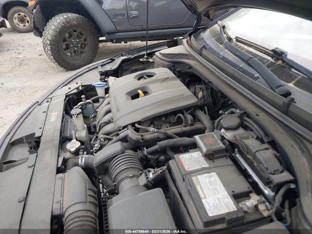 HYUNDAI ELANTRA SE - 10