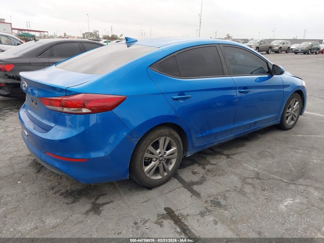 HYUNDAI ELANTRA SEL - 4
