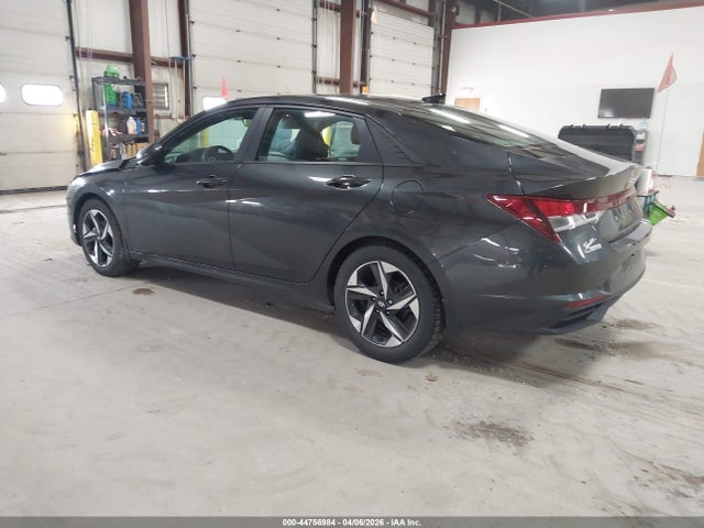 HYUNDAI ELANTRA SEL - 3