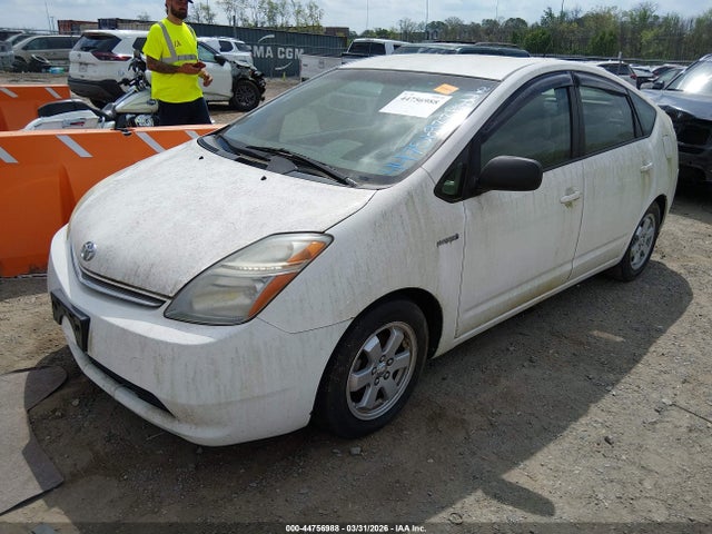 TOYOTA PRIUS - 2